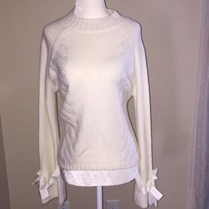 NWT Embossed Women sweaters size L and XL
